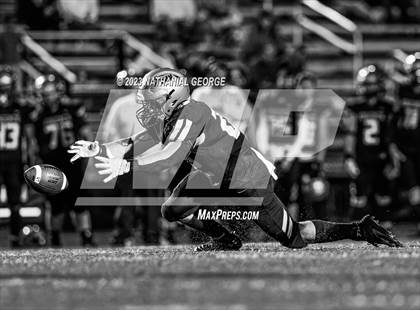 Thumbnail 2 in Elkhart @ Penn (IHSAA 6A Sectional Semifinal) photogallery.
