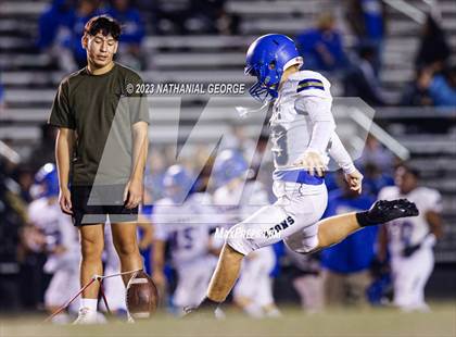 Thumbnail 2 in Elkhart @ Penn (IHSAA 6A Sectional Semifinal) photogallery.