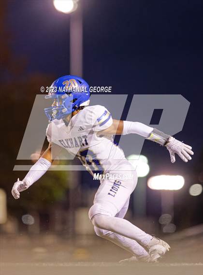 Thumbnail 2 in Elkhart @ Penn (IHSAA 6A Sectional Semifinal) photogallery.