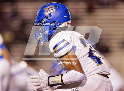 Thumbnail 2 in Elkhart @ Penn (IHSAA 6A Sectional Semifinal) photogallery.