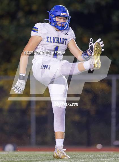 Thumbnail 2 in Elkhart @ Penn (IHSAA 6A Sectional Semifinal) photogallery.