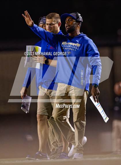 Thumbnail 3 in Elkhart @ Penn (IHSAA 6A Sectional Semifinal) photogallery.
