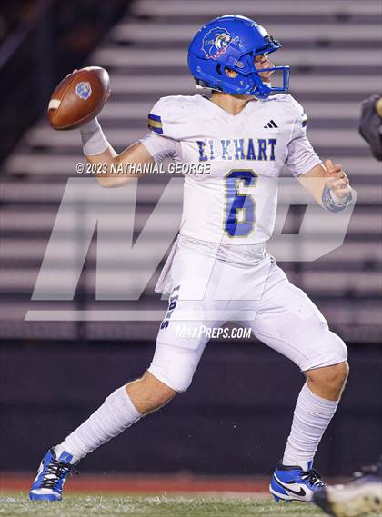 Thumbnail 2 in Elkhart @ Penn (IHSAA 6A Sectional Semifinal) photogallery.