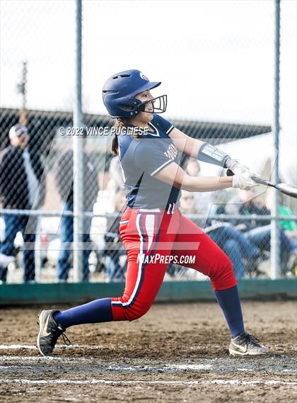 Thumbnail 1 in Black Hills @ Tumwater photogallery.