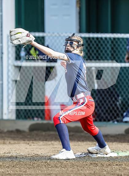 Thumbnail 1 in Black Hills @ Tumwater photogallery.