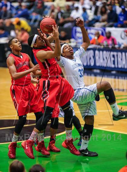 Thumbnail 3 in Ribault vs Lake Highland (FHSAA 4A Final)  photogallery.