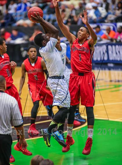 Thumbnail 1 in Ribault vs Lake Highland (FHSAA 4A Final)  photogallery.