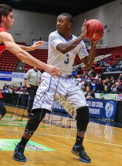 Thumbnail 1 in Ribault vs Lake Highland (FHSAA 4A Final)  photogallery.