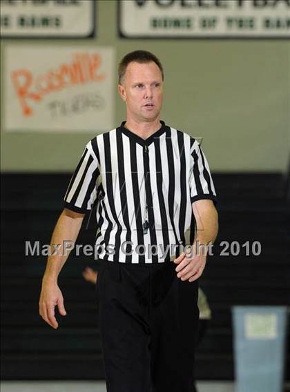 Thumbnail 2 in Vacaville vs. Benicia (Ram Jam Winter Classic) photogallery.