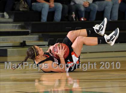 Thumbnail 1 in Vacaville vs. Benicia (Ram Jam Winter Classic) photogallery.