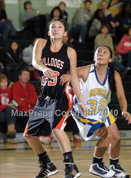 Thumbnail 1 in Vacaville vs. Benicia (Ram Jam Winter Classic) photogallery.