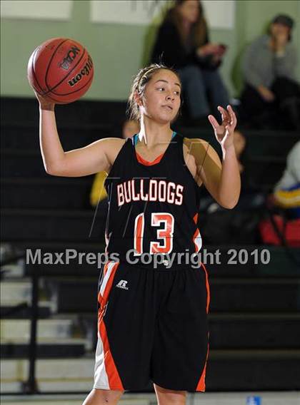 Thumbnail 3 in Vacaville vs. Benicia (Ram Jam Winter Classic) photogallery.