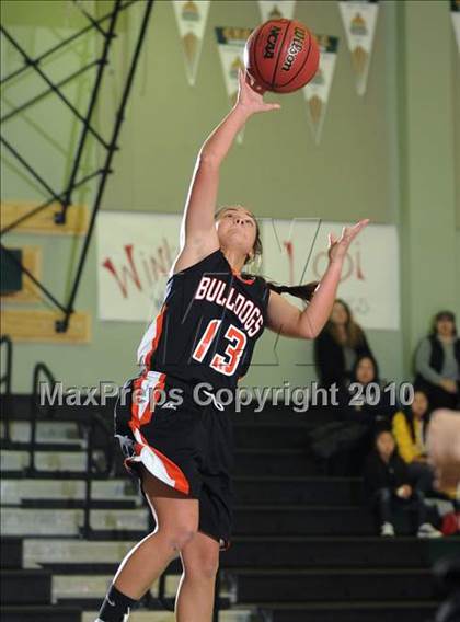 Thumbnail 1 in Vacaville vs. Benicia (Ram Jam Winter Classic) photogallery.