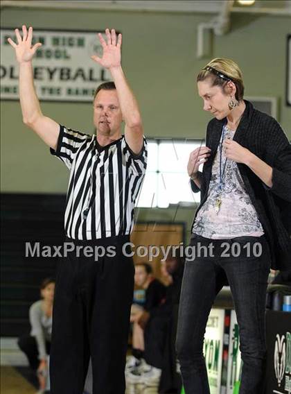 Thumbnail 1 in Vacaville vs. Benicia (Ram Jam Winter Classic) photogallery.
