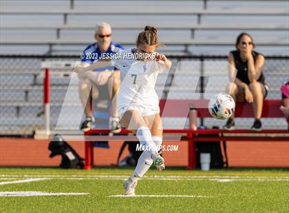 Thumbnail 1 in Freeman @ Deep Run (VHSL Class 5 Region C Regional Final) photogallery.