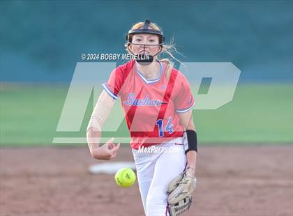 Thumbnail 1 in Buchanan @ Clovis North photogallery.