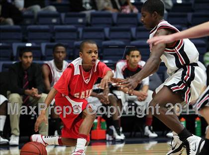 Thumbnail 1 in St. Mary's vs Salesian photogallery.