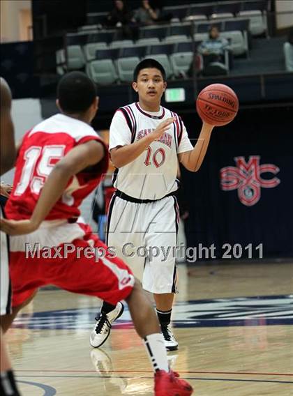 Thumbnail 3 in St. Mary's vs Salesian photogallery.