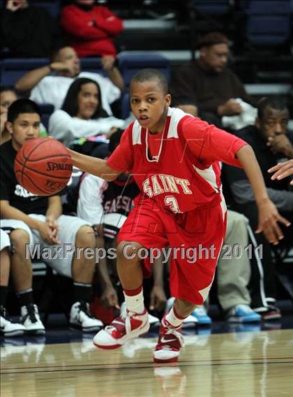 Thumbnail 2 in St. Mary's vs Salesian photogallery.