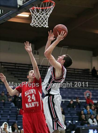 Thumbnail 1 in St. Mary's vs Salesian photogallery.