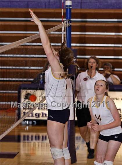 Thumbnail 1 in Seymour @ Sevier County photogallery.