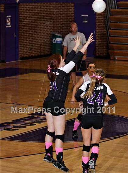 Thumbnail 1 in Seymour @ Sevier County photogallery.