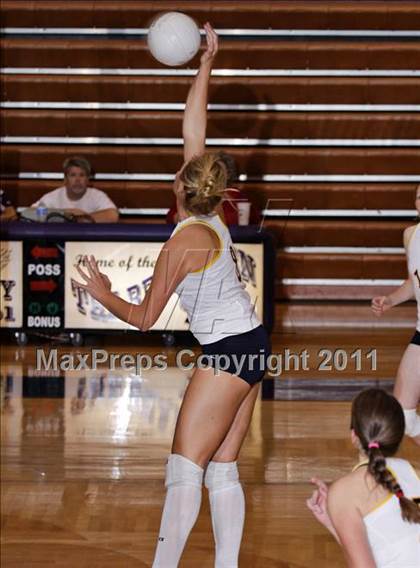 Thumbnail 3 in Seymour @ Sevier County photogallery.