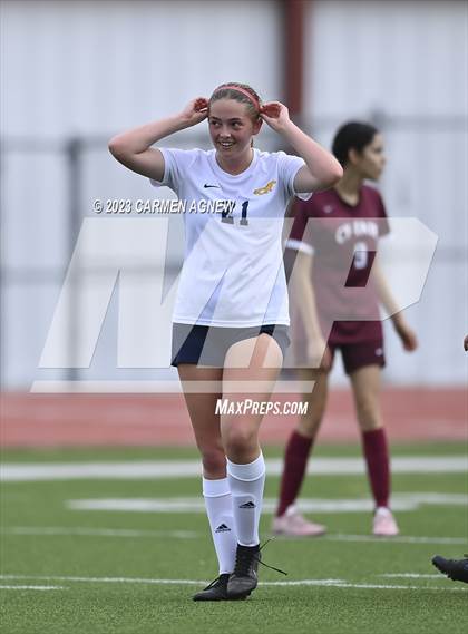 Thumbnail 2 in Cypress Ranch vs Cy-Fair photogallery.