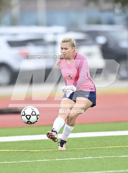Thumbnail 2 in Cypress Ranch vs Cy-Fair photogallery.