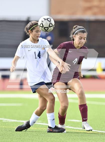 Thumbnail 3 in Cypress Ranch vs Cy-Fair photogallery.