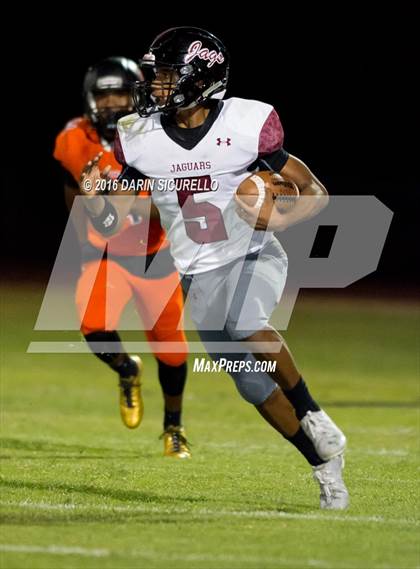 Thumbnail 1 in Desert Ridge @ Corona del Sol photogallery.