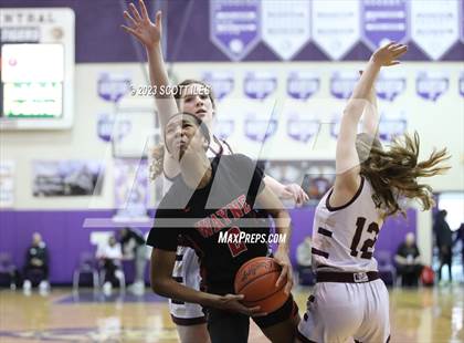 Thumbnail 3 in Stow-Munroe Falls vs. Wayne (OGBR Classic in the City) photogallery.