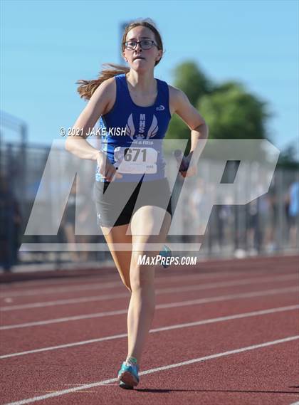 Thumbnail 2 in AIA D2 & D4 Track & Field Championship photogallery.