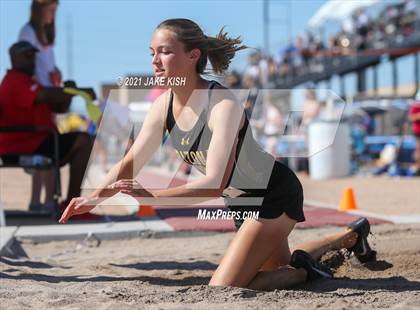 Thumbnail 1 in AIA D2 & D4 Track & Field Championship photogallery.