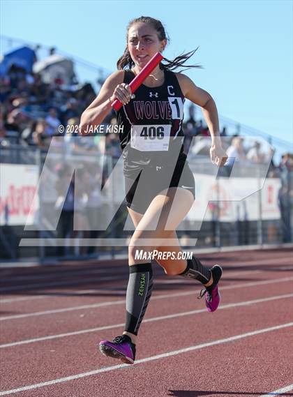 Thumbnail 2 in AIA D2 & D4 Track & Field Championship photogallery.