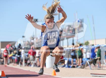 Thumbnail 2 in AIA D2 & D4 Track & Field Championship photogallery.