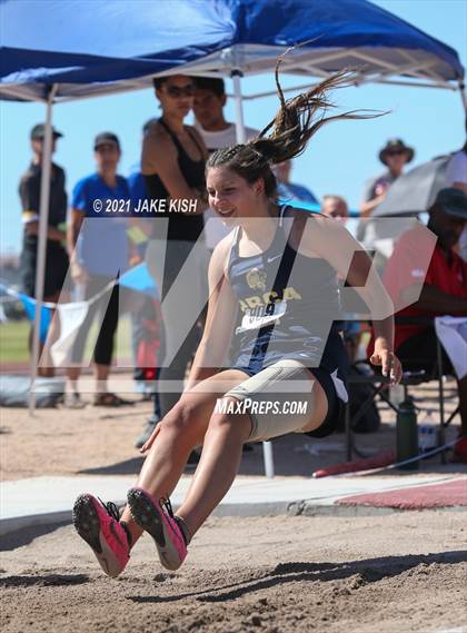 Thumbnail 2 in AIA D2 & D4 Track & Field Championship photogallery.