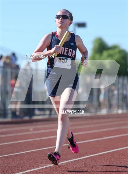 Thumbnail 3 in AIA D2 & D4 Track & Field Championship photogallery.