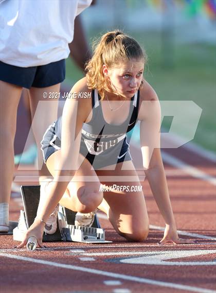 Thumbnail 2 in AIA D2 & D4 Track & Field Championship photogallery.