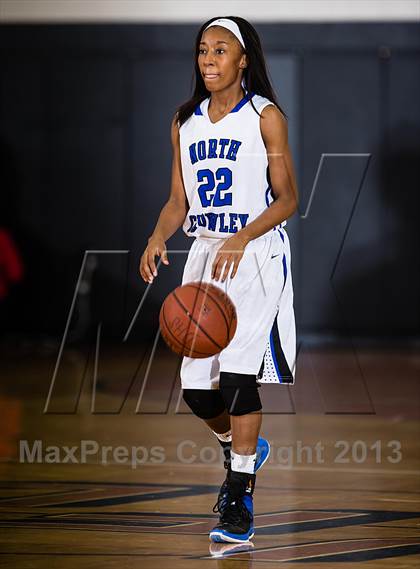Thumbnail 2 in Dobie [J. Frank] vs North Crowley (McDonald's Texas Invitational) photogallery.