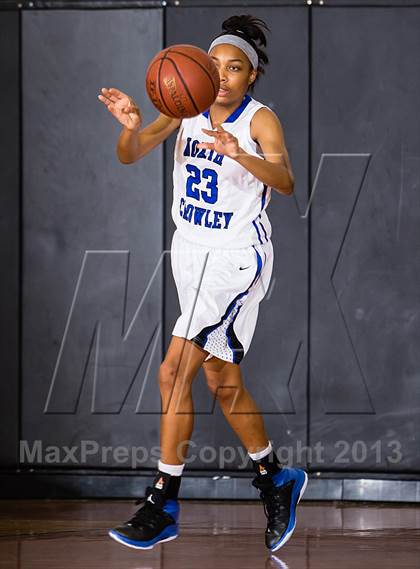 Thumbnail 1 in Dobie [J. Frank] vs North Crowley (McDonald's Texas Invitational) photogallery.