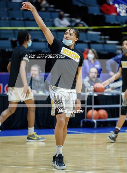 Thumbnail 1 in Catholic Central vs. Ferndale (MHSAA D2 Semifinal) photogallery.