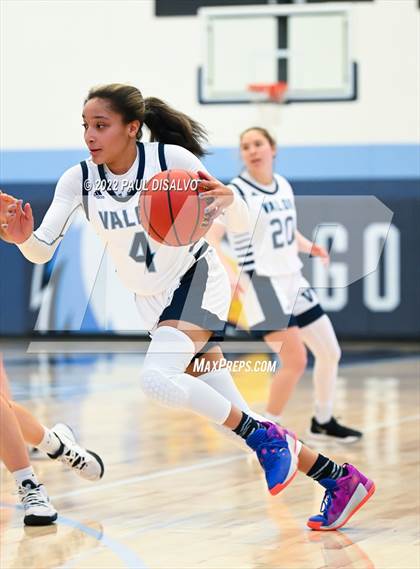 Thumbnail 3 in Pomona @ Valor Christian photogallery.