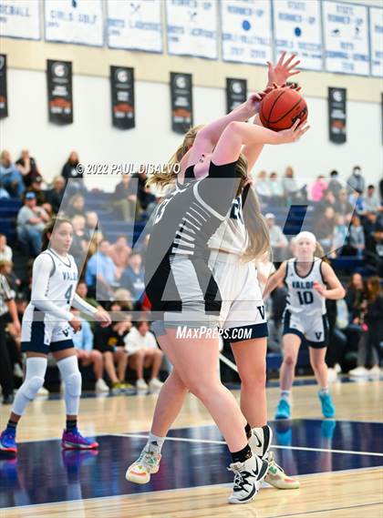Thumbnail 2 in Pomona @ Valor Christian photogallery.