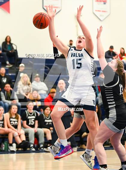 Thumbnail 3 in Pomona @ Valor Christian photogallery.