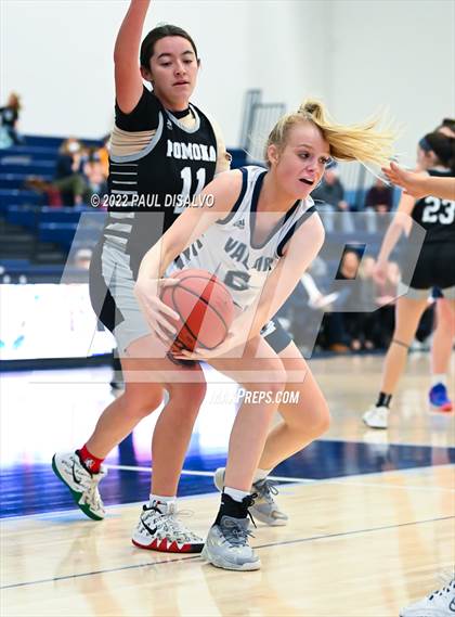 Thumbnail 1 in Pomona @ Valor Christian photogallery.