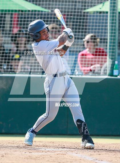 Thumbnail 1 in  Chaminade @ Harvard-Westlake photogallery.