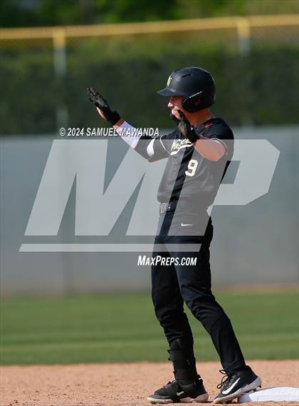 Thumbnail 3 in  Chaminade @ Harvard-Westlake photogallery.