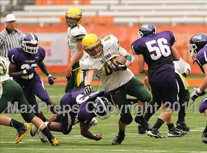 Thumbnail 1 in Ravena-Coeymans-Selkirk vs. Watertown (Syracuse Kickoff Classic ) photogallery.