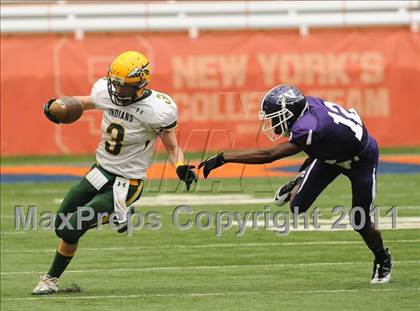 Thumbnail 1 in Ravena-Coeymans-Selkirk vs. Watertown (Syracuse Kickoff Classic ) photogallery.